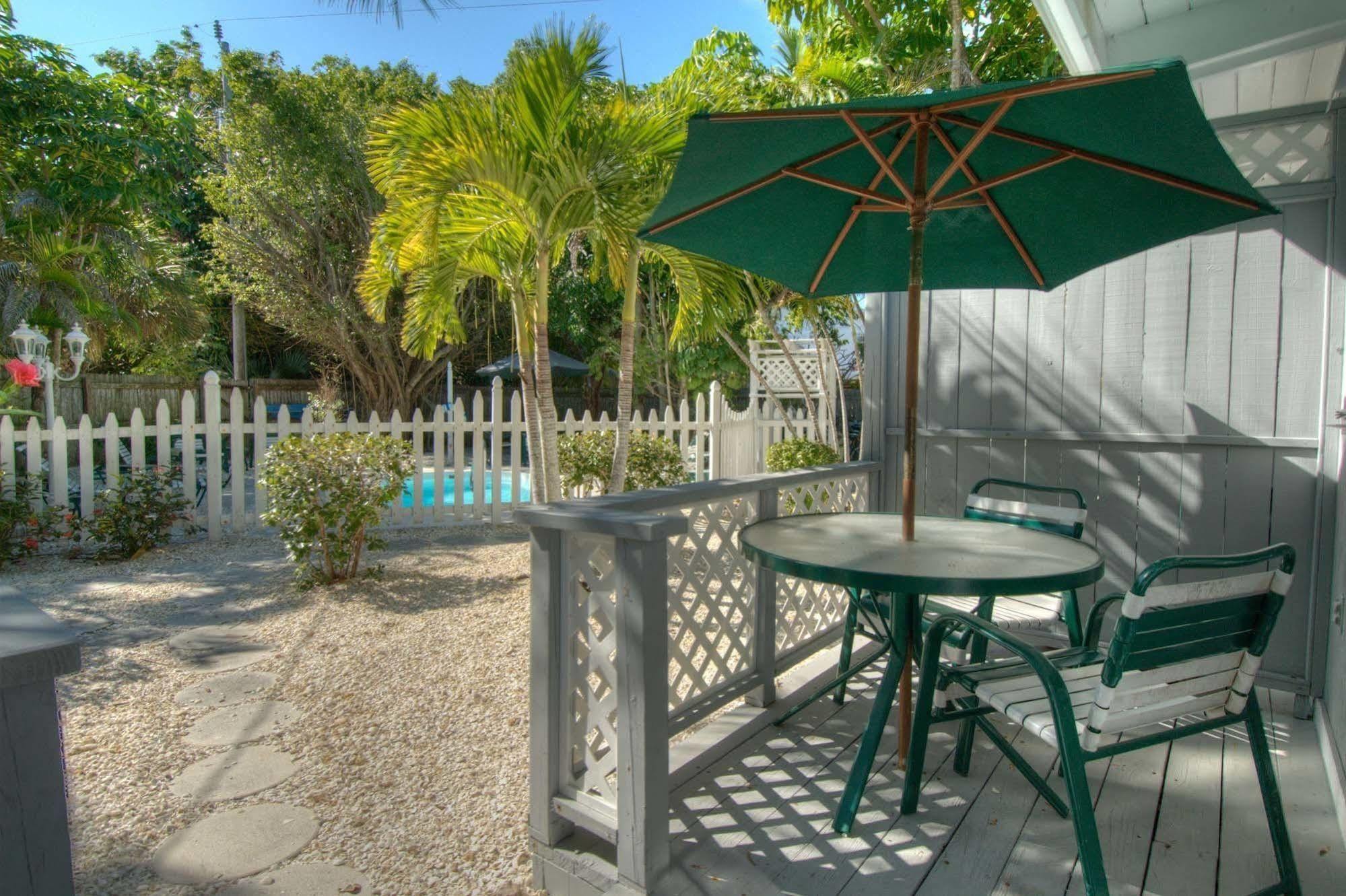 Seahorse Cottages - Adults Only Sanibel Exterior foto